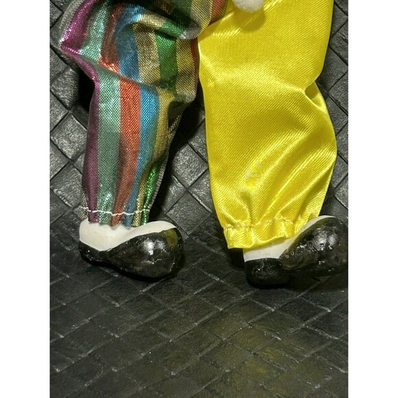 Collectible Circus Clown Doll Porcelain ARTMARK Chicago Ltd Grannycore - Picture 8 of 10